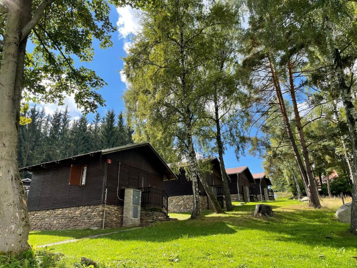 Hotel Rohanov Lhota nad Rohanovem Esterno foto