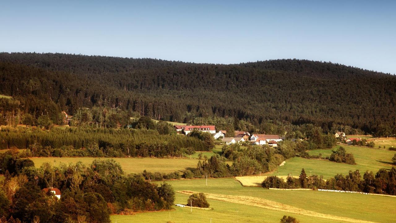 Hotel Rohanov Lhota nad Rohanovem Esterno foto
